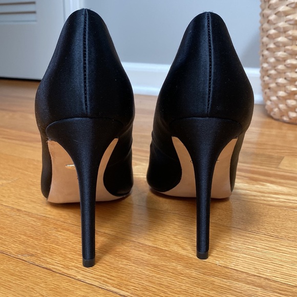 Brand new black satin pumps - Picture 6 of 8